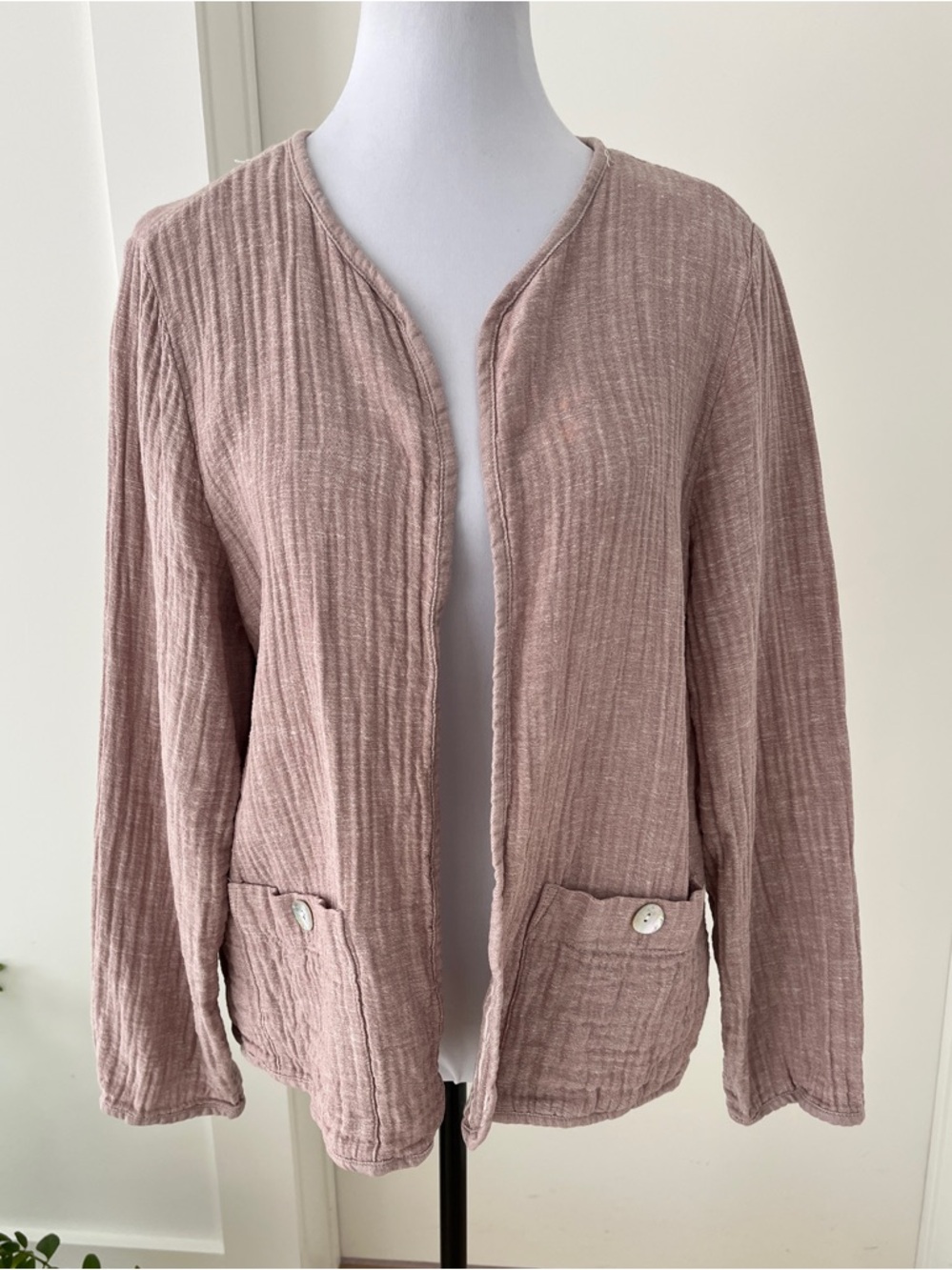 TAHARI Open Front Linen Blend Gauzy Jacket Contrast Cuff Coastal Casual Travel